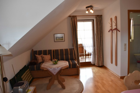 haus_waldvogel_wohnung2.jpg (17033 Byte)